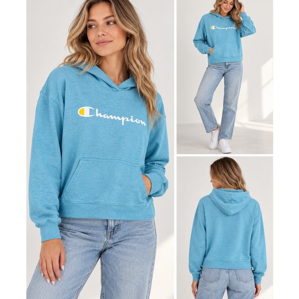 Champion Aqua Blue Script Logo Hoodie Women’s M Short Boxy Fit